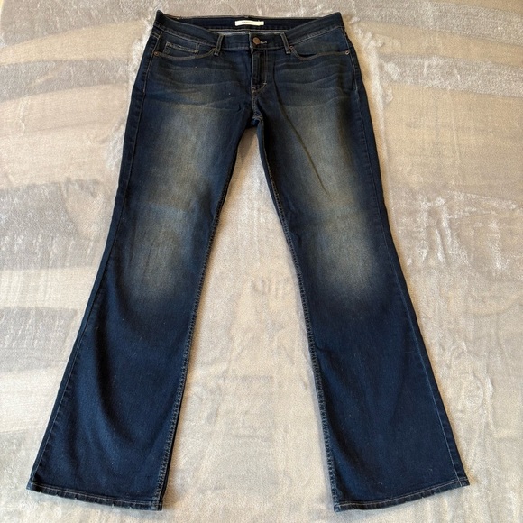 Levi Strauss 524 Bootcut Wmn’s sz 11 - Picture 1 of 8
